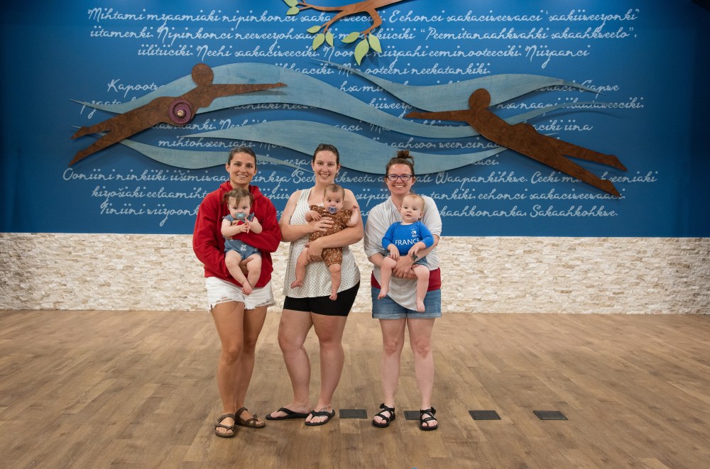 Myaamia women and babies