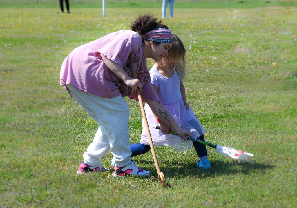 Teaching youth to scoop